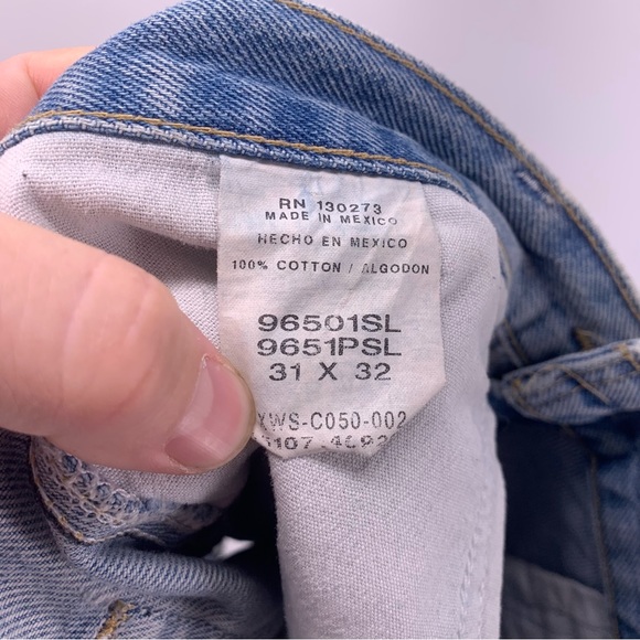 Wrangler Cut Off High Rise Jean Shorts Size 10/12 - Picture 5 of 5